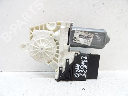 Used Right rear window motor Right rear window motor VW GOLF VI Variant (AJ5) [2009-2014] 20053721 20053721