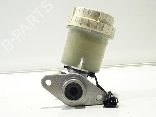 Used Brake master cylinder Brake master cylinder MITSUBISHI PAJERO SPORT I (K7_, K9_) 2.5 TD (K94W, K74T) (115 hp) 32981509 32981509