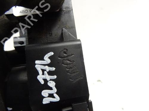 Used Steering column stalk Steering column stalk VW PASSAT B5.5 Variant (3B6) 1.9 TDI (101 hp) 20040196 20040196