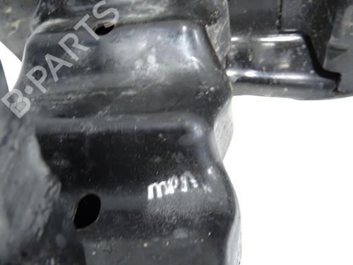 Used Front bumper reinforcement Front bumper reinforcement 38182227 38182227