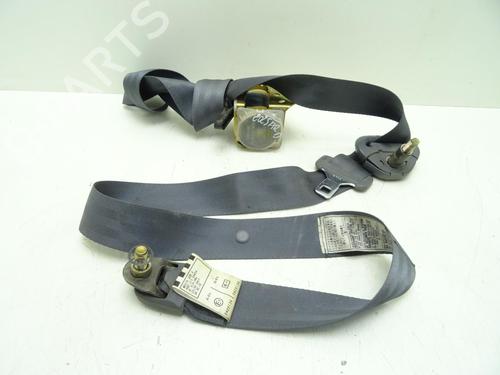 rear-right-seatbelt-toyota-rav-4-ii-_a2_-2000-2001-2002-2003-2004-2005-31714518 main image