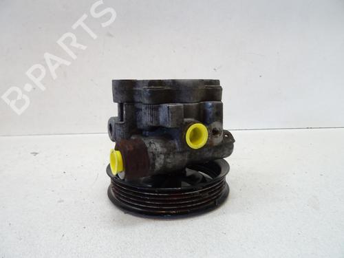 Used Steering pump Steering pump TOYOTA AVENSIS Estate (_T25_) 2.0 D-4D (CDT250_, CDT250R) (116 hp) 20041566 20041566