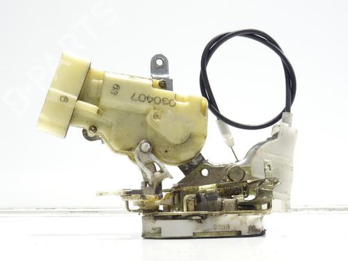 Used Front left lock Front left lock TOYOTA YARIS (_P1_) 1.4 D-4D (NLP10_, NLP10R) (75 hp) 33828839 33828839