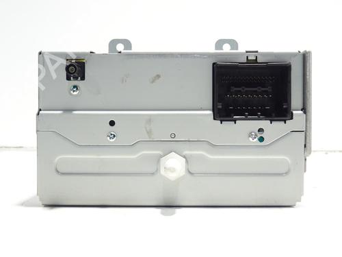 Used Radio Radio OPEL MERIVA B MPV (S10) 1.4 (75) (120 hp) 33022581 33022581