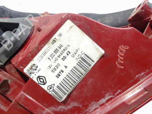 right-taillight-renault-clio-iii-br01-cr01-2005-2006-2007-2008-2009-2010-2011-2012-2013-2014-38599095 main image