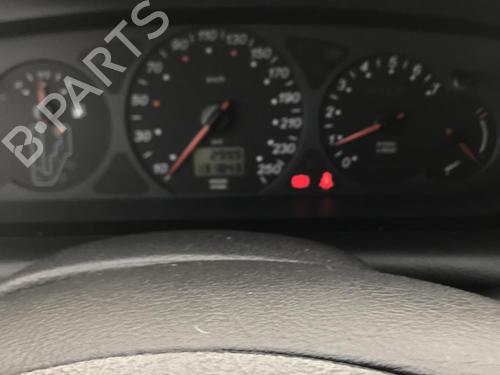 Brugte CITROËN C5 I (DC_) 2.2 HDi (DC4HXB, DC4HXE) (133 hp) 3935994