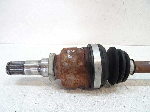 Used Left front driveshaft PEUGEOT 107 (PM_, PN_) 1.0 (68 hp) 20064189