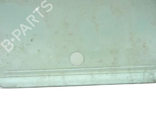 Used Rear right door window Rear right door window 36818266 36818266
