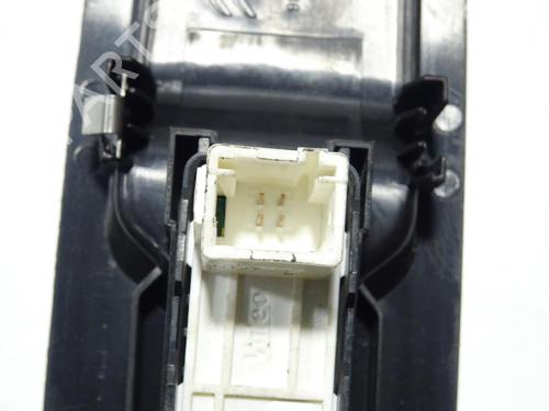 Used Right front window switch Right front window switch PEUGEOT EXPERT Van (V_) 2.0 BlueHDi 150 (150 hp) 31610852 31610852