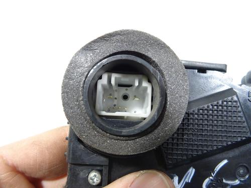 Used Front left lock Front left lock 24435588 24435588
