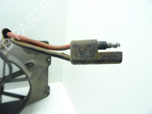 Used Radiator fan Radiator fan RENAULT MASTER I Van (T__) 28-35 2,5 D (75 hp) 33738819 33738819