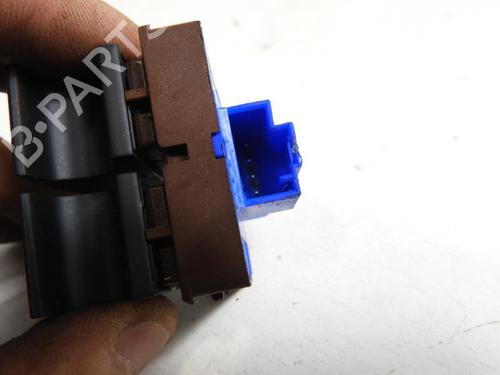 switch-vw-passat-b6-3c2-2005-2006-2007-2008-2009-2010-22556091 main image