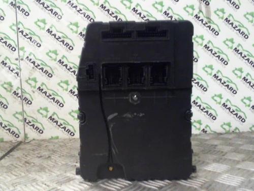 Used Fuse box RENAULT SCÉNIC II (JM0/1_) [2003-2010]  21967416