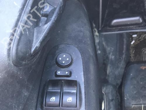 Left front window switch FIAT PUNTO EVO (199_) 1.3 D Multijet (199AXC1A, 199BXC1A, 199AXT1A, 199BXT1A) | BP28612106I27 