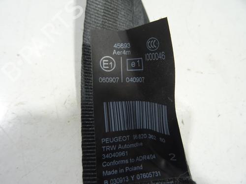 Used Rear right seatbelt Rear right seatbelt 32441715 32441715