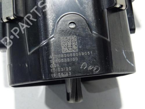 air-vent-mercedes-benz-cla-c118-2019-31313480 main image