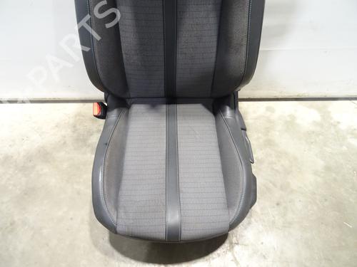 Left front seat PEUGEOT 208 II (UB_, UP_, UW_, UJ_) 1.2 PureTech 100 | BP29115270C15 