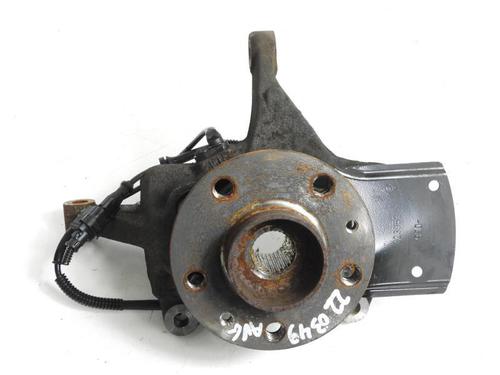 Used Left front steering knuckle Left front steering knuckle OPEL VIVARO B Van (X82) 1.6 CDTI (05) (146 hp) 20056754 20056754