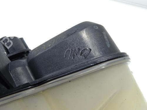 expansion-tank-land-rover-freelander-2-l359-2006-2007-2008-2009-2010-2011-2012-2013-2014-2015-26435254 main image