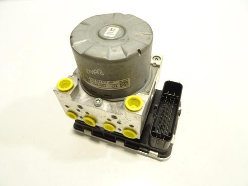 Used ABS pump AUDI Q3 (F3B) 35 TDI (150 hp) 20038076