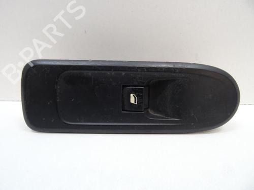 Used Right front window switch Right front window switch PEUGEOT 308 I (4A_, 4C_) 1.6 HDi (109 hp) 20068476 20068476