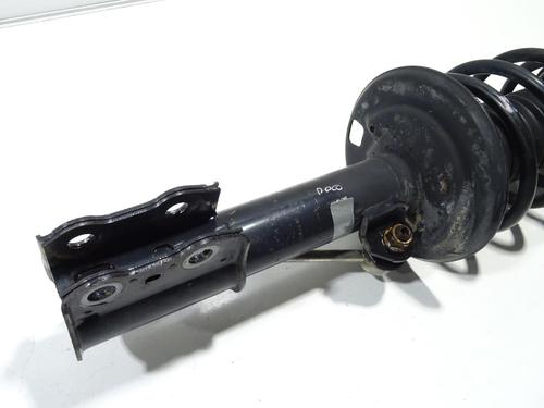 Used Right front shock absorber Right front shock absorber TOYOTA YARIS (_P13_) 1.5 Hybrid (NHP130_, NHP130) (101 hp) 23787597 23787597