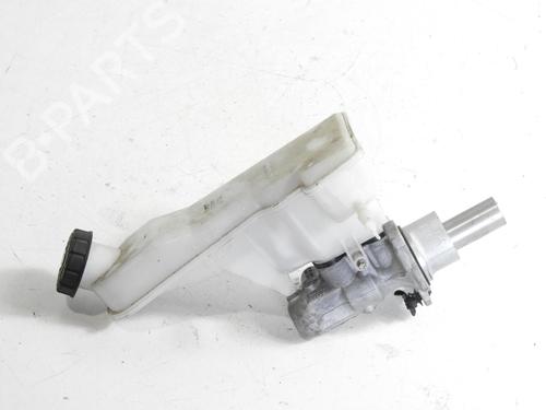 Used Brake master cylinder Brake master cylinder MERCEDES-BENZ A-CLASS (W176) A 180 CDI / d (176.012) (109 hp) 21971013 21971013