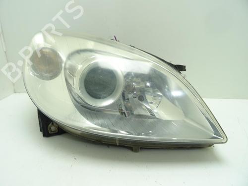 Used Right headlight MERCEDES-BENZ B-CLASS Sports Tourer (W245) B 200 CDI (245.208) (140 hp) 29020595