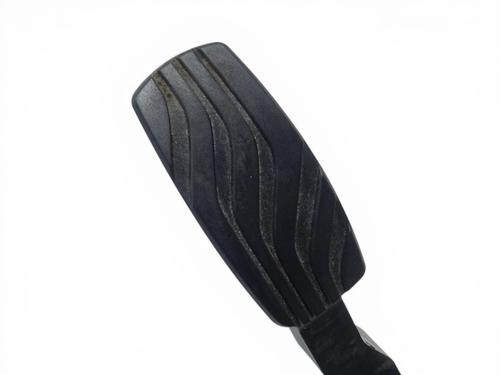 Used Pedal Pedal 37725137 37725137