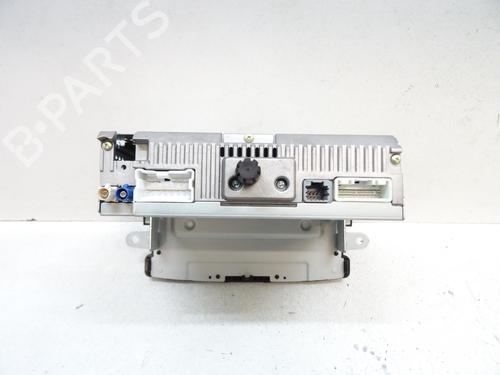 Used Radio Radio DACIA SANDERO II TCe 90 (B8M1, B8MA, B8AC) (90 hp) 20066042 20066042