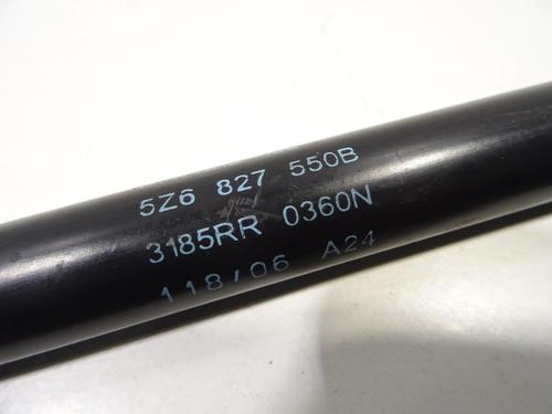 Tailgate lift support VW FOX Hatchback (5Z1, 5Z3, 5Z4) 1.2 | BP28172304C138 