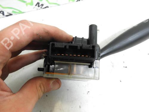 Used Steering column stalk Steering column stalk TOYOTA YARIS (_P1_) 1.4 D-4D (NLP10_, NLP10R) (75 hp) 20175694 20175694