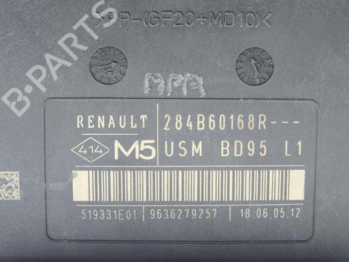 Used Fuse box Fuse box RENAULT MEGANE III Hatchback (BZ0/1_, B3_) 1.5 dCi (BZ0C) (90 hp) 20694129 20694129