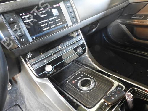 Middle console JAGUAR XF II (X260) 3.0 | BP21971655I22  - Image 10