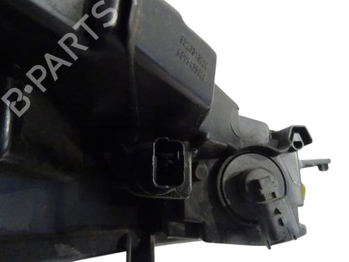 Used Left daytime light Left daytime light 38113493 38113493