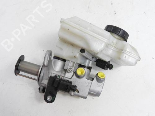 Brake master cylinder AUDI A3 Sportback (8VA, 8VF)  | BP20045102M77 