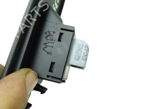 Used Right front window switch Right front window switch 37865137 37865137