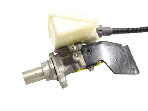 Brake master cylinder FORD KUGA II (DM2) 1.5 TDCi | BP36818134M77 - Image 4