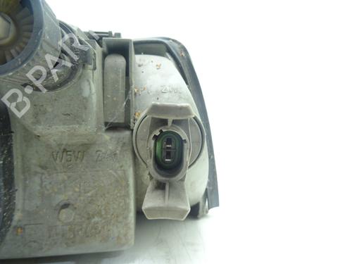 Right headlight RENAULT CLIO I (B/C57_, 5/357_) 1.9 D | BP30180743C29