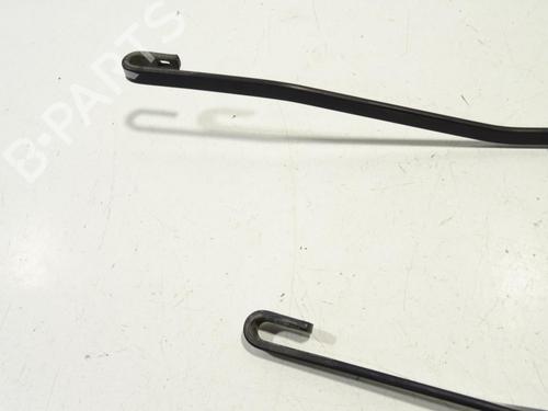 Front windshield wiper arm NISSAN QASHQAI II (J11, J11_) 1.5 dCi | BP30171299C143 