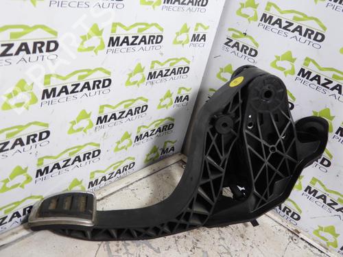 Used Clutch pedal VW POLO V (6R1, 6C1) 1.4 TDI (90 hp) 20071554