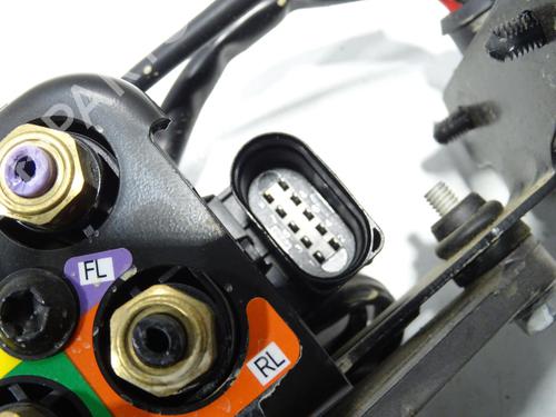 Electronic module PORSCHE MACAN (95B) | BP30711520M83 - Image 3