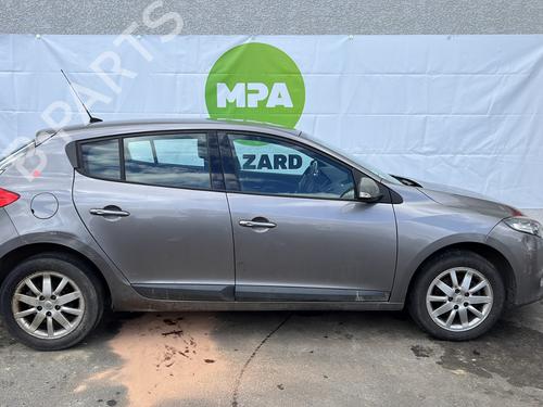 Left headlight RENAULT MEGANE III Hatchback (BZ0/1_, B3_) 1.5 dCi (BZ09, BZ0D, BZ1W, BZ29, BZ14) | BP33738791C28  - Image 8