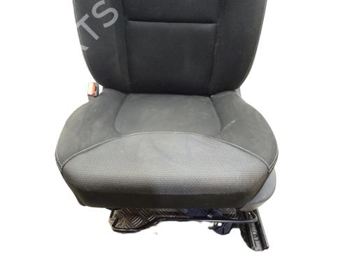 Left front seat RENAULT CLIO IV (BH_) 0.9 TCe 90 (BHNF, BHMA, BHMH, BHJK, BHJR) | BP29634629C15 