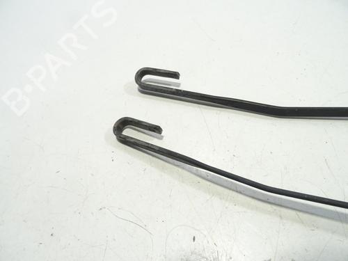 Front windshield wiper arm OPEL MERIVA A MPV (X03) 1.7 CDTI (E75) | BP23787525C143 