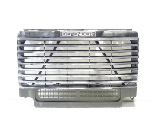 Used Grille LAND ROVER DEFENDER Station Wagon (L316, L315) 2.5 Td5 4x4 (L316) (122 hp) 31359011