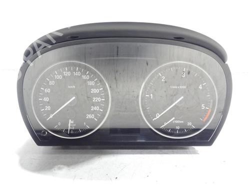 Used Instrument cluster Instrument cluster BMW X1 (E84) xDrive 18 d (143 hp) 39891287 39891287