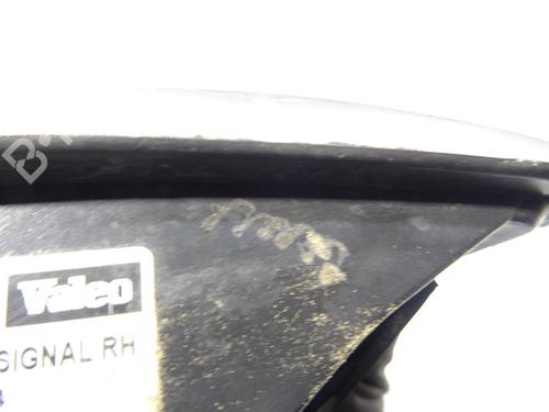 Used Right front indicator Right front indicator VOLVO S80 I (184) 2.4 (170 hp) 28477219 28477219