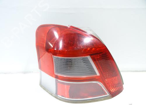Used Left taillight TOYOTA YARIS (_P9_) 1.4 D-4D (NLP90_, NLP90R) (90 hp) 32134372