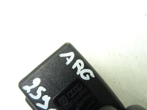 Used Seat buckle Seat buckle VW GOLF IV (1J1) 1.8 T (150 hp) 31644072 31644072